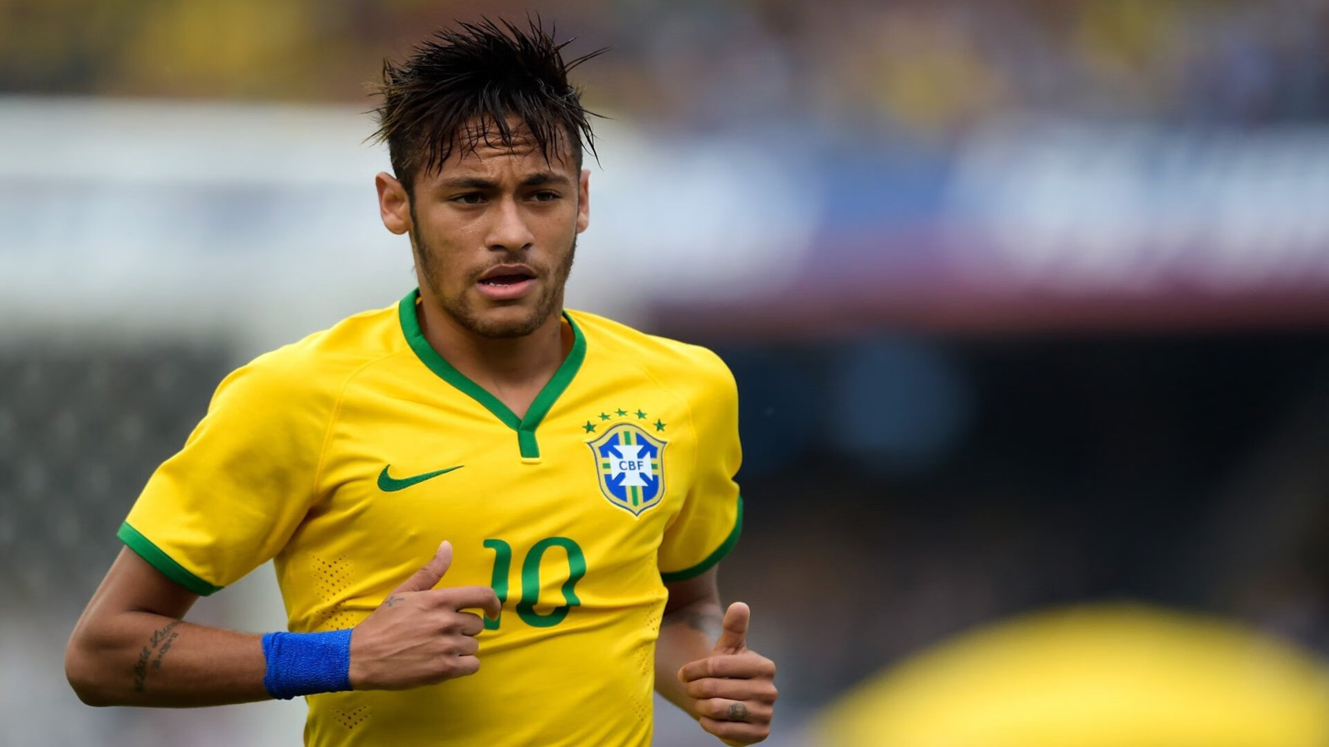 青少年发展：基层联赛奖励机制激励更多青少年参赛，青少年比赛奖品